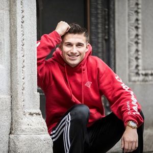 Meet your Posher, Gaige